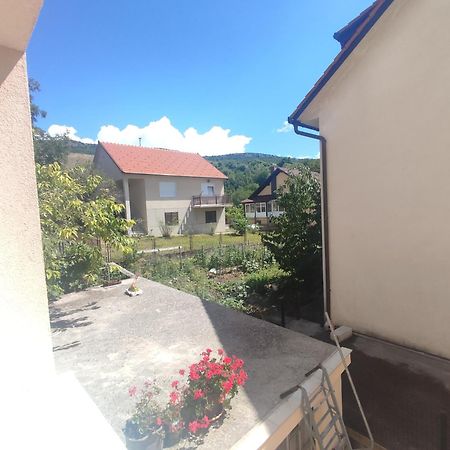 Apartman Bor Livno Buitenkant foto