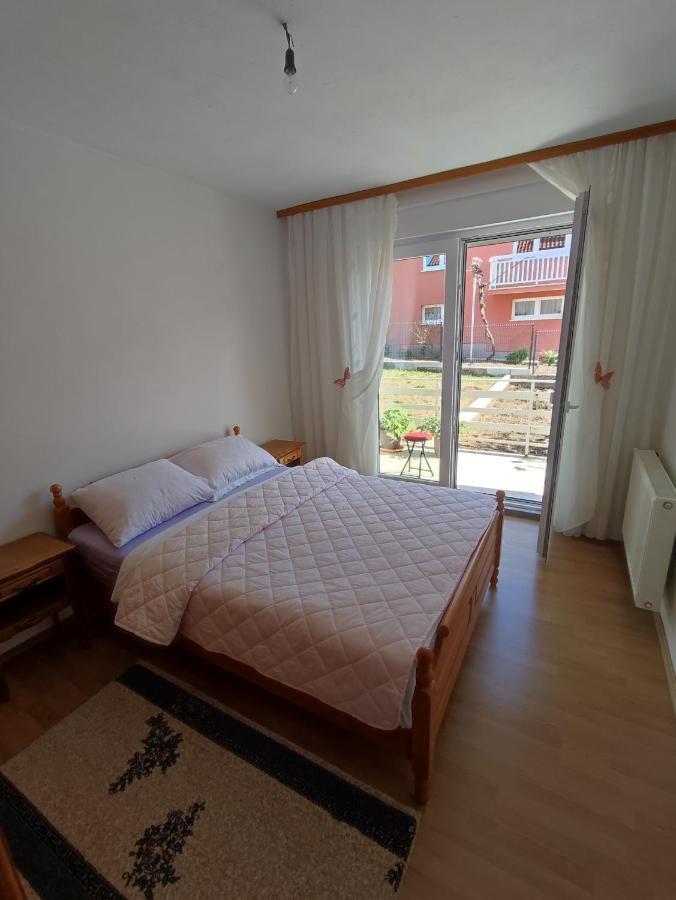 Apartman Bor Livno Buitenkant foto