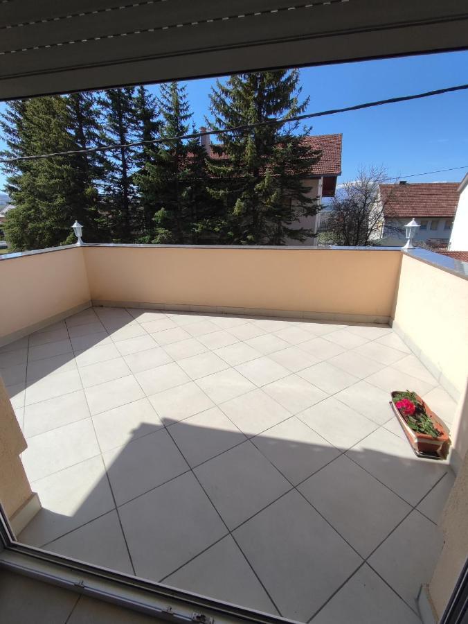 Apartman Bor Livno Buitenkant foto