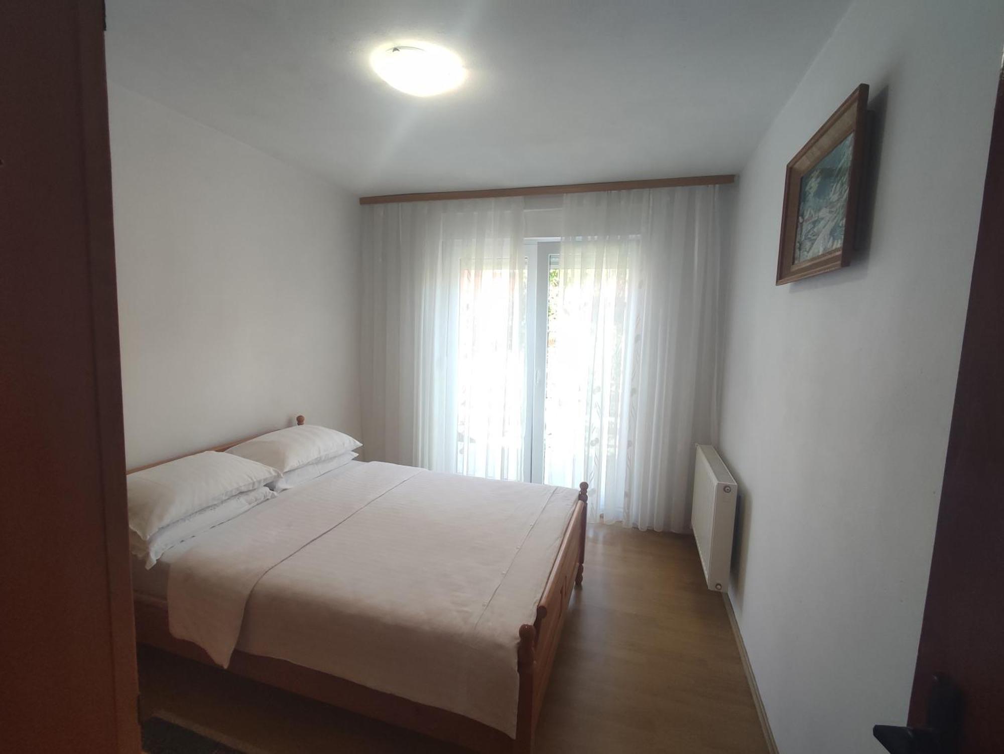Apartman Bor Livno Buitenkant foto