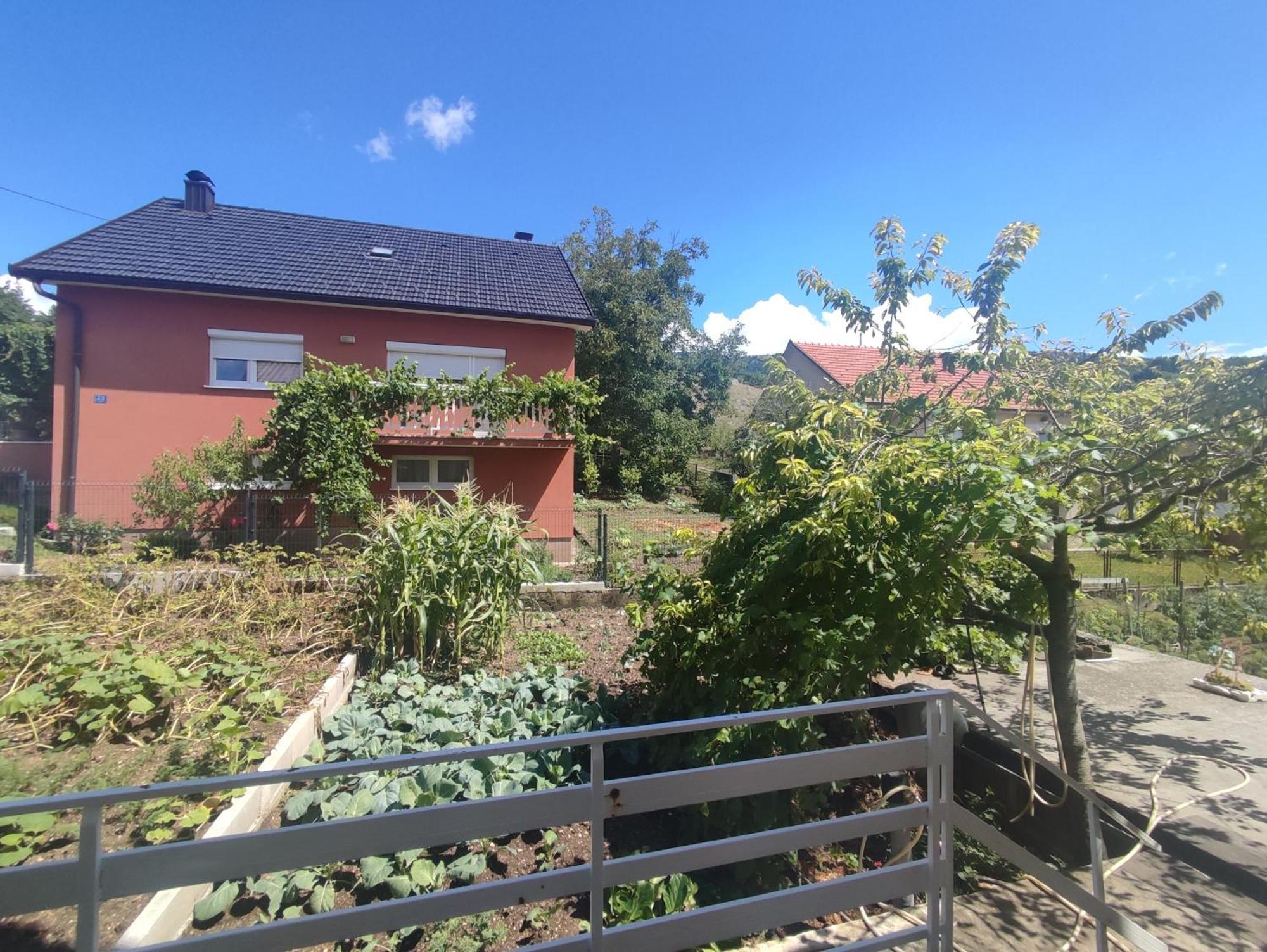 Apartman Bor Livno Buitenkant foto