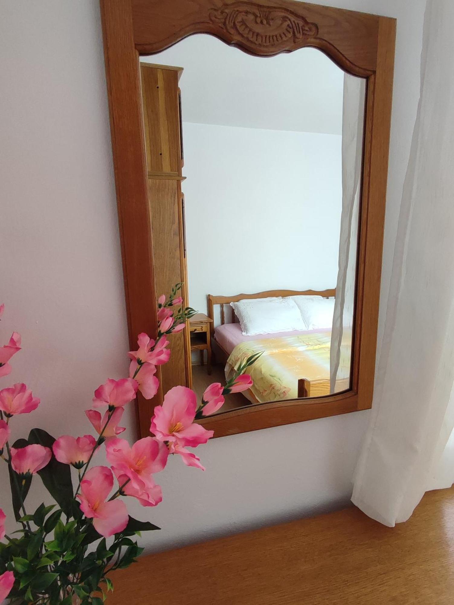Apartman Bor Livno Buitenkant foto